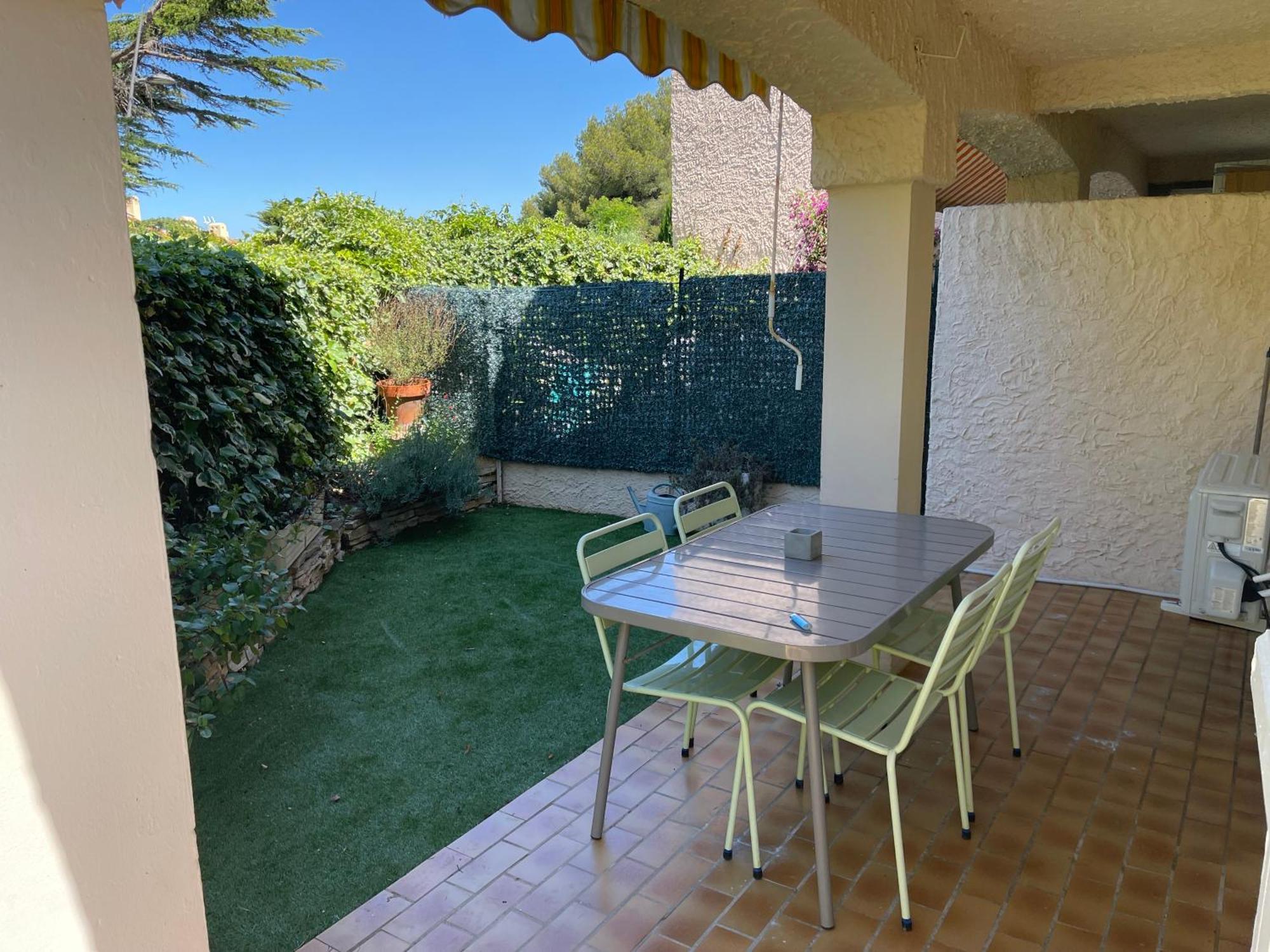 Appart-St Cyr Sur Mer-La Madrague-4Pers-Parking 滨海圣西尔 外观 照片